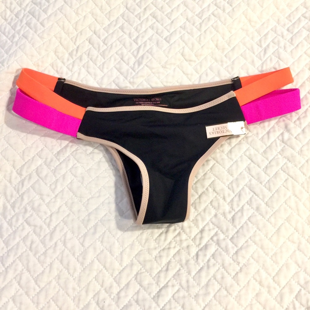 NWT Victoria’s Secret The Itsy Bikink Bottom
